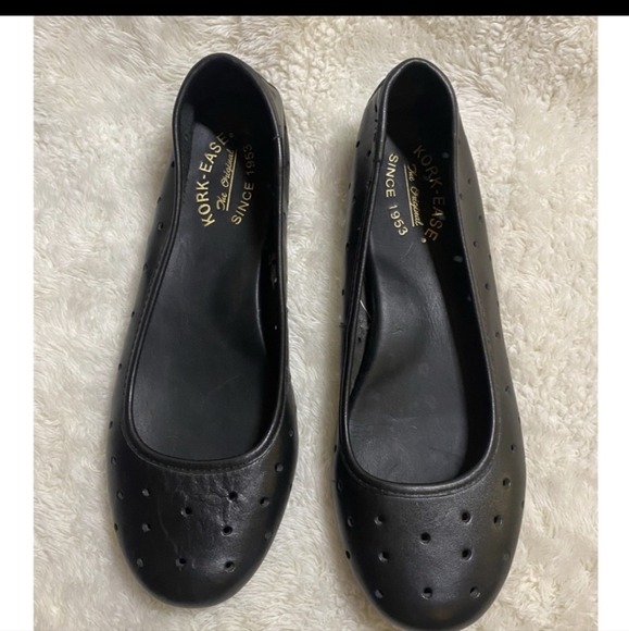KORK EASE Nessa Black Perforated Ballet Flats Size US 7/38 - Picture 9 of 9